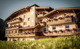Al Piccolo Hotel