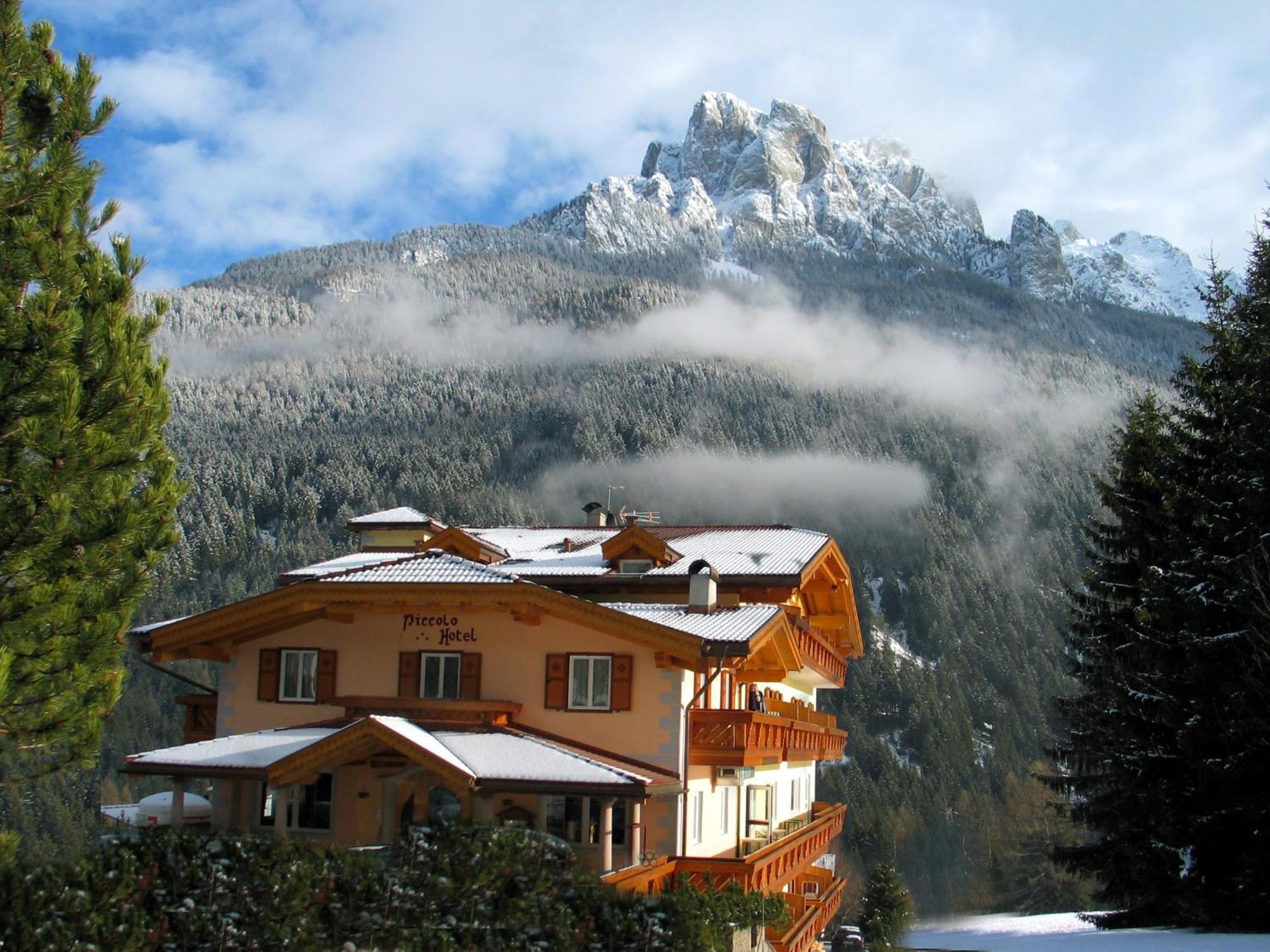 Al Piccolo Hotel Vigo di Fassa Esterno foto