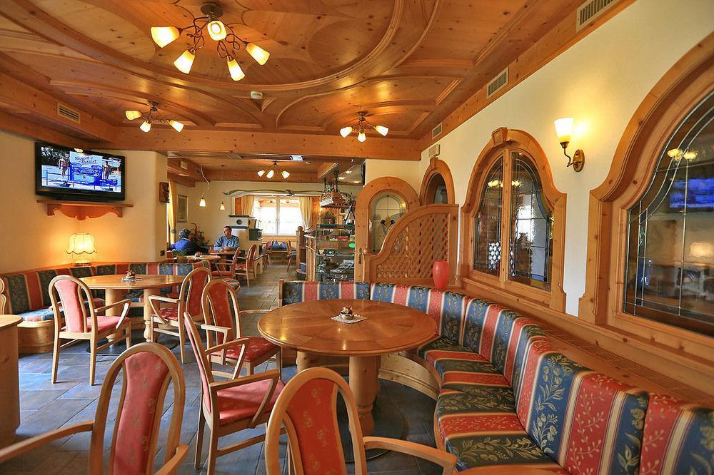 Al Piccolo Hotel Vigo di Fassa Esterno foto