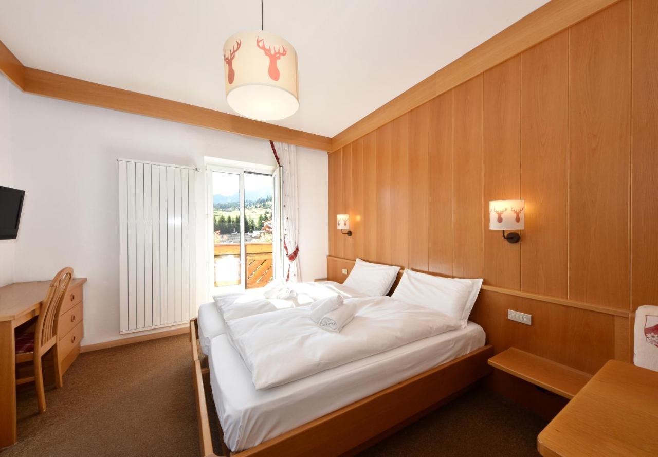 Al Piccolo Hotel Vigo di Fassa Esterno foto