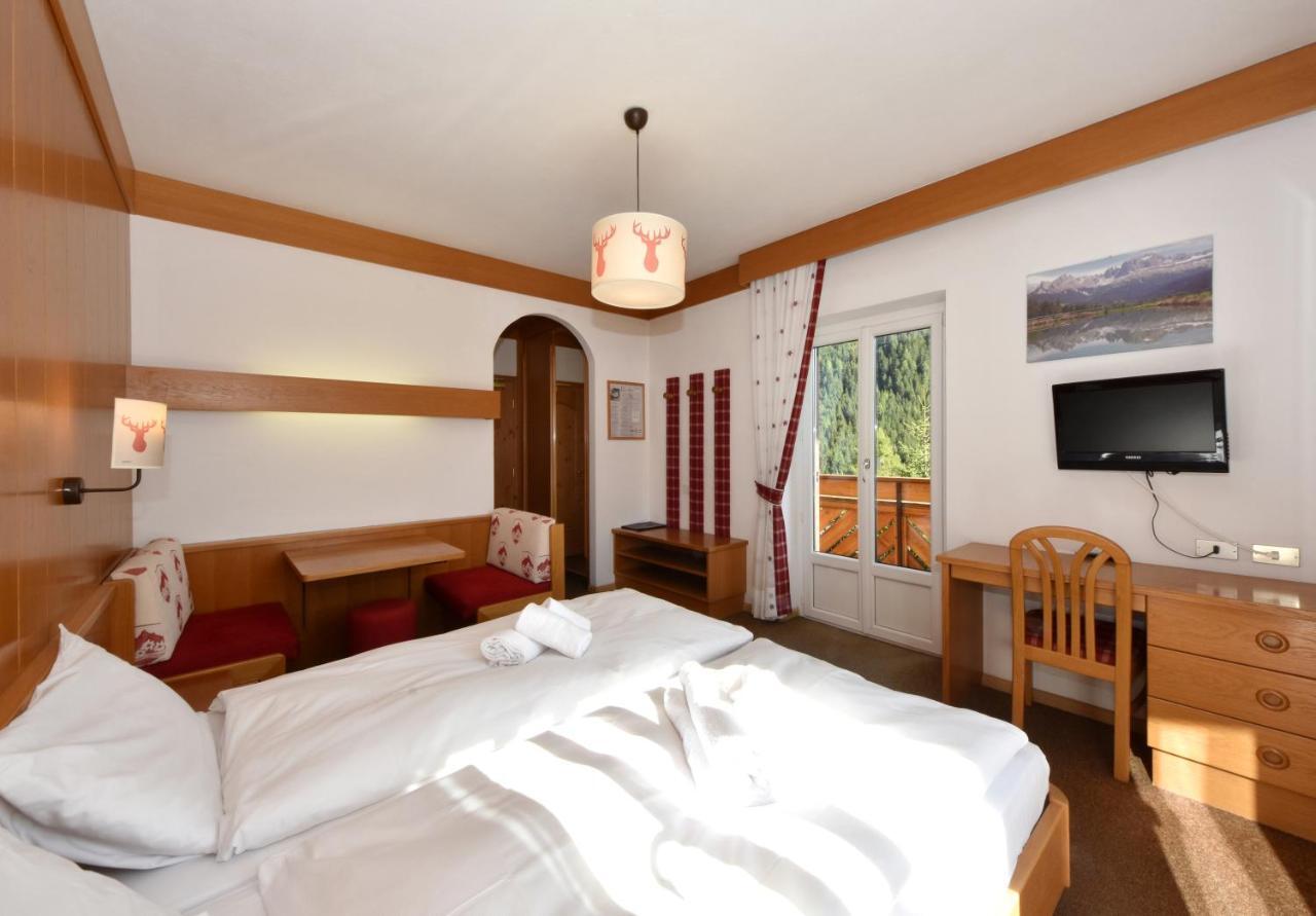 Al Piccolo Hotel Vigo di Fassa Esterno foto