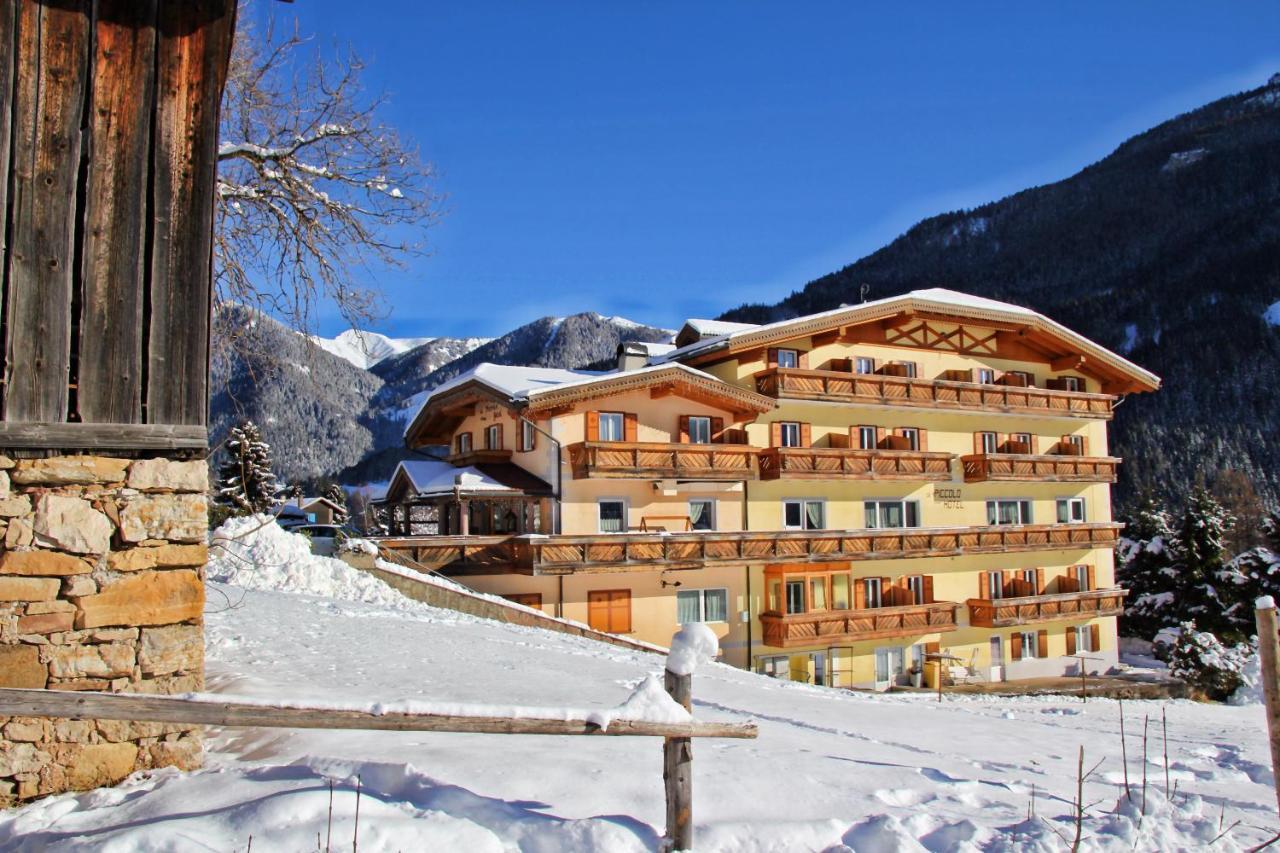 Al Piccolo Hotel Vigo di Fassa Esterno foto